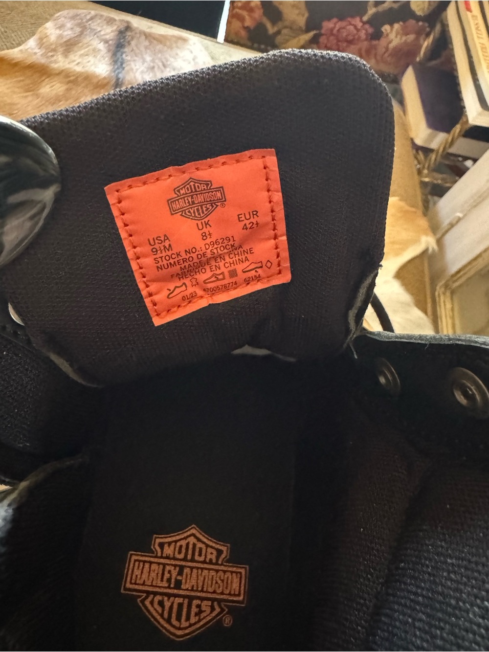 Harley-Davidson 9.5 Men’s Black Leather riding boots. Lace up Inside zip. - Picture 6 of 10